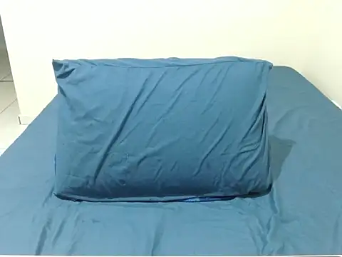 vaholiver online show from March 26, 10:04 pm