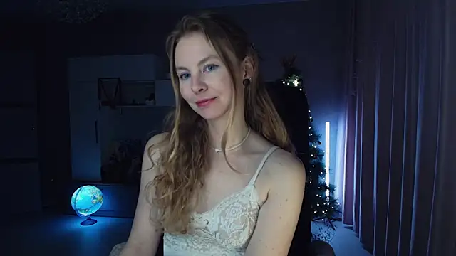 Cuddle Cat online show from December 21, 1:40 pm