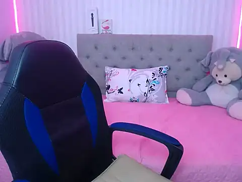 Snapshot of cum_bigass chatting on January 14, 6:28 pm cum bigass online show from January 14, 6:28 pm