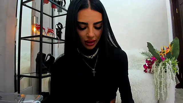 Britney Charm  online show from April 27, 7:17 am