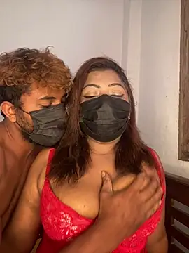  Cute ariana  online show from April 25, 6:05 am