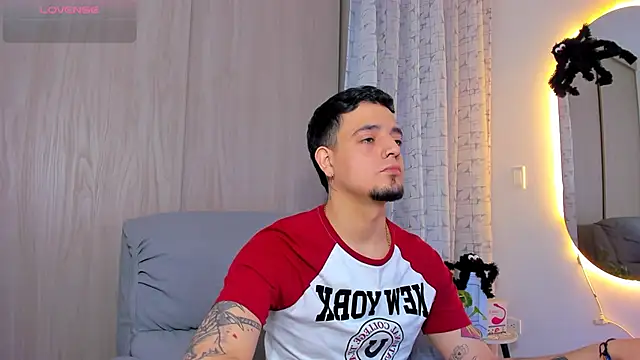 alejandro calderon1 online show from October 14, 1:50 am