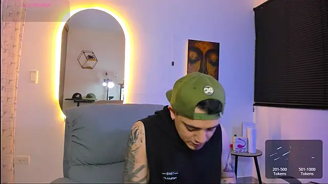 alejandro calderon1 online show from February 20, 4:53 am