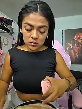 Hannah-grace online show from October 16, 1:23 pm