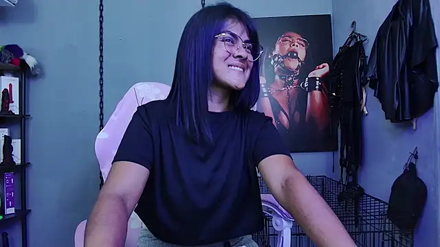 Hannah-grace online show from February 8, 9:18 pm