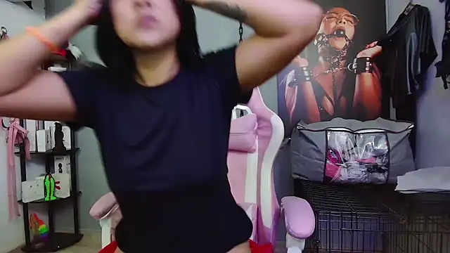 Hannah-grace online show from February 12, 9:48 am