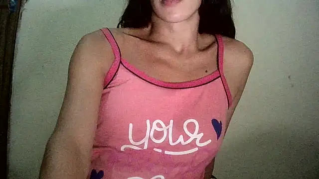 Snapshot of AlexiaDuucan chatting on January 9, 11:36 am AlexiaDuucan online show from January 9, 11:36 am