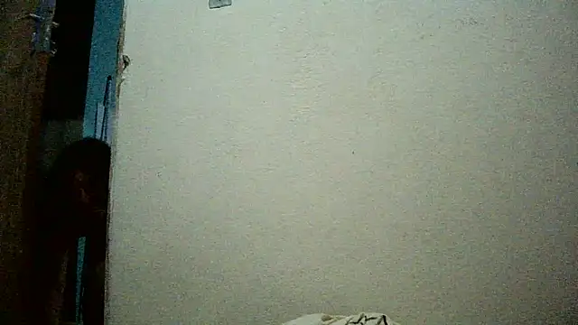 Snapshot of AlexiaDuucan chatting on January 10, 10:36 pm AlexiaDuucan online show from January 10, 10:36 pm