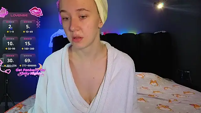 SexyCocobutt online show from March 24, 12:32 pm