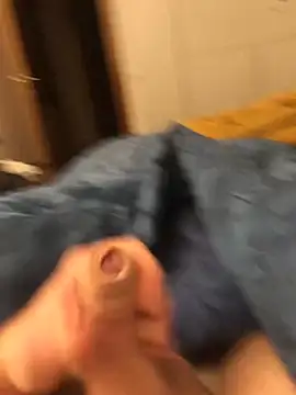 Snapshot of MagicKenzo99 chatting on December 18, 4:06 pm MagicKenzo99 online show from December 18, 4:06 pm