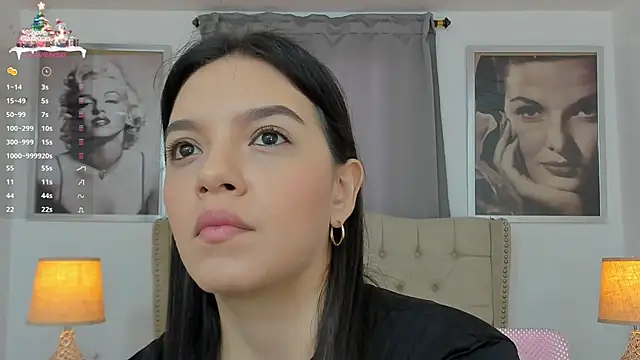 Snapshot of Beautyari_ chatting on December 31, 12:04 pm Beautyari online show from December 31, 12:04 pm