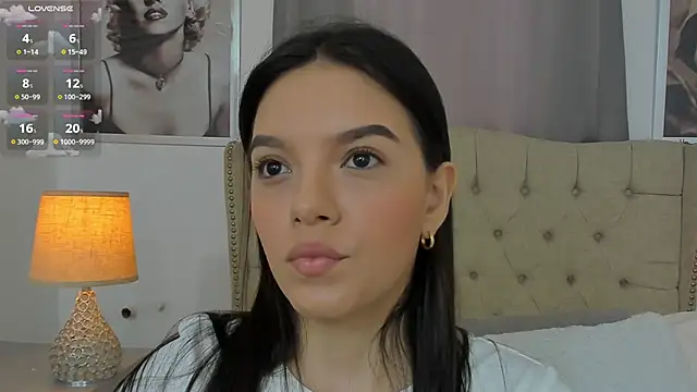 Snapshot of Beautyari_ chatting on March 4, 12:22 pm Beautyari online show from March 4, 12:22 pm