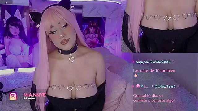 MiaMammie online show from December 19, 4:02 am