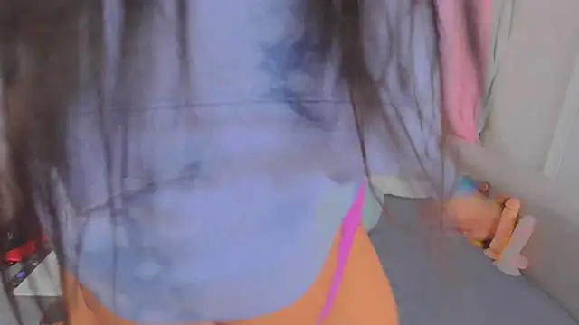 MeghanXO online show from March 20, 9:02 pm