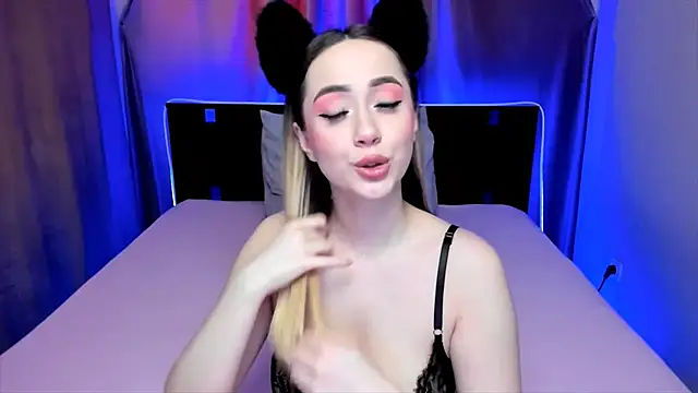 AriaSugar online show from March 12, 4:19 am