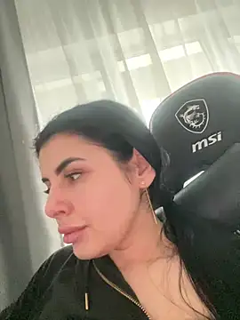Snapshot of Scarlett-Dream chatting on January 25, 1:41 pm Scarlett-Dream online show from January 25, 1:41 pm