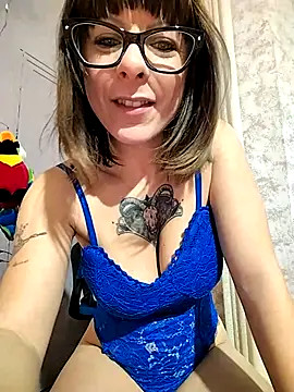 BoccadiFata online show from December 5, 6:55 am