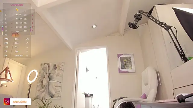 catalinasaiz online show from October 29, 2:19 pm