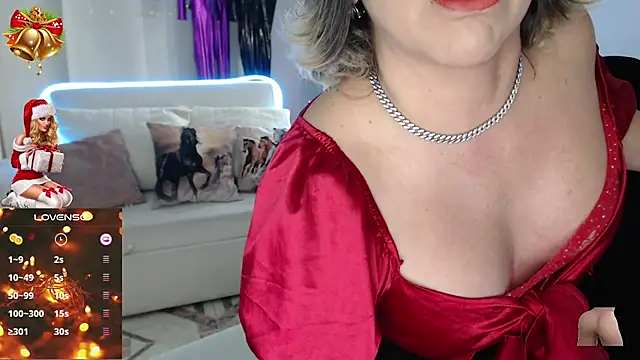Snapshot of Myrnasexxx chatting on December 18, 1:59 am Myrnasexxx online show from December 18, 1:59 am