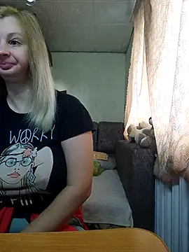 BustyBlond online show from October 20, 5:41 am