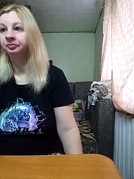 BustyBlond online show from March 6, 5:26 am