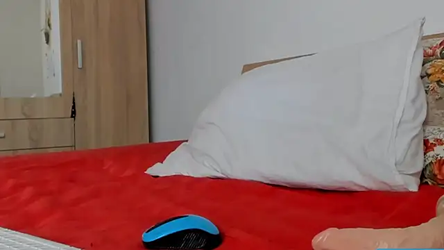 wildalissa online show from January 31, 4:17 pm