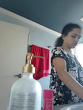 Snapshot of RuggyRackz chatting on October 16, 3:35 pm RuggyRackz online show from October 16, 3:35 pm