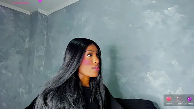 Snapshot of Emattaylor chatting on May 20, 10:54 am Emattaylor online show from May 20, 10:54 am
