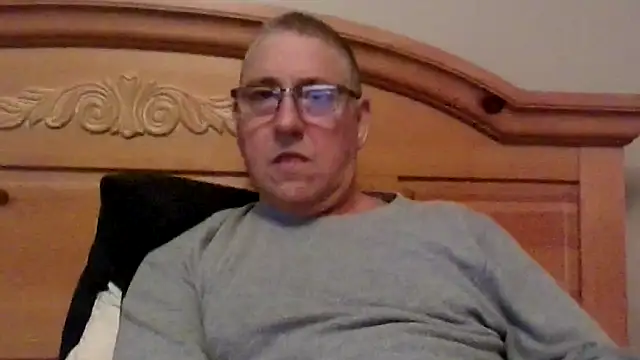 Snapshot of takeitall101 chatting on September 13, 9:03 pm takeitall101 online show from September 13, 9:03 pm