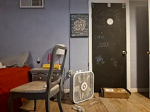 Snapshot of curiouscock38 chatting on October 29, 8:10 pm curiouscock38 online show from October 29, 8:10 pm