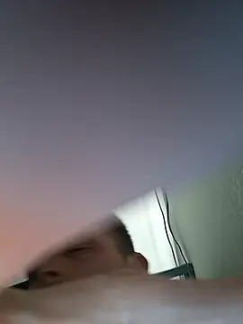 curiouscock38 online show from February 23, 5:43 pm