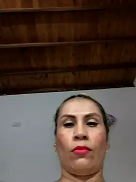 Snapshot of shelby_kutter chatting on November 19, 3:34 pm shelby kutter online show from November 19, 3:34 pm