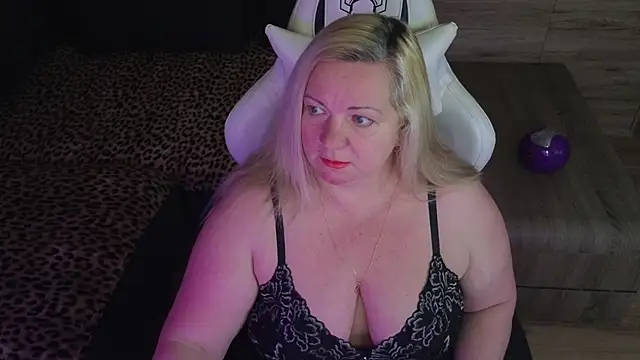 MolligSpielle online show from October 28, 8:11 pm