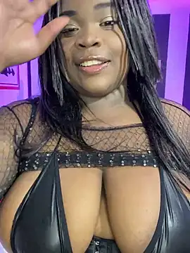 YeminaLeman online show from January 1, 10:56 pm