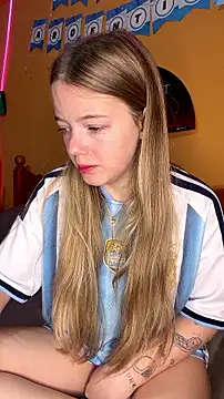 -veranito- online show from July 15, 6:57 pm