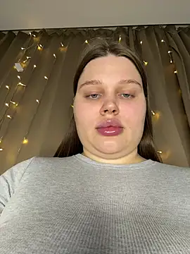 perfect sweety girl online show from February 10, 7:18 pm