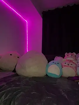 Snapshot of katyaaxo chatting on June 6, 1:00 am katyaaxo online show from June 6, 1:00 am