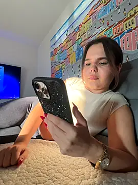 Snapshot of TheCinderella chatting on October 14, 3:57 pm TheCinderella online show from October 14, 3:57 pm