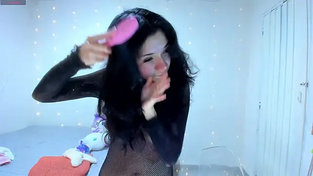 ms pickless online show from April 28, 3:28 pm