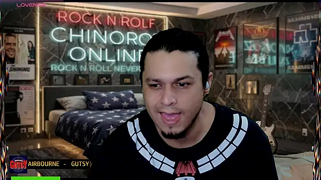 Snapshot of chino_roz chatting on June 13, 11:57 pm chino roz online show from June 13, 11:57 pm