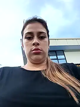 Latina sexy1 online show from February 24, 11:09 pm