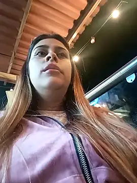 Latina sexy1 online show from March 6, 3:35 am