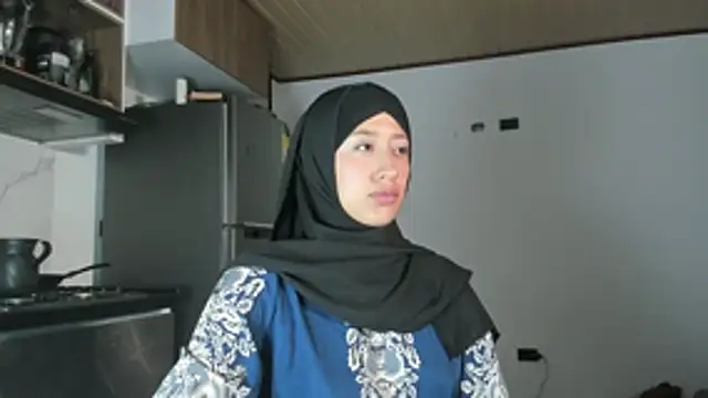 adila anich online show from May 9, 12:49 am