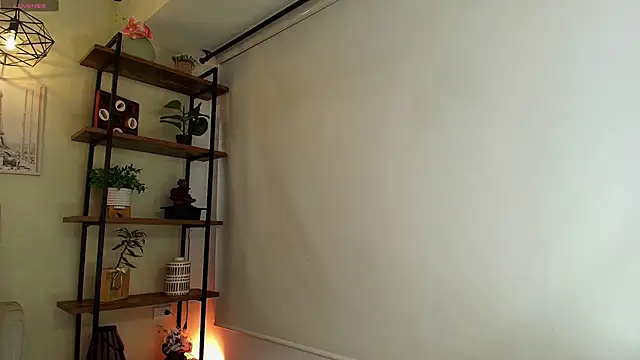 Sassy--Girl online show from February 20, 6:08 pm