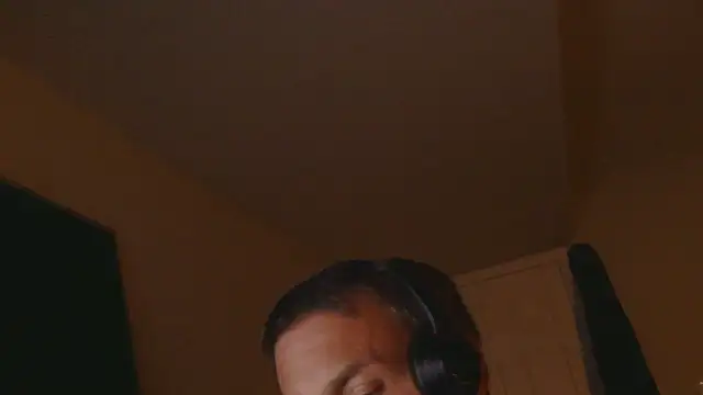 Snapshot of blakeypoo83 chatting on October 28, 2:04 am blakeypoo83 online show from October 28, 2:04 am
