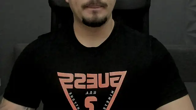 TonyWilcox online show from December 16, 6:29 am