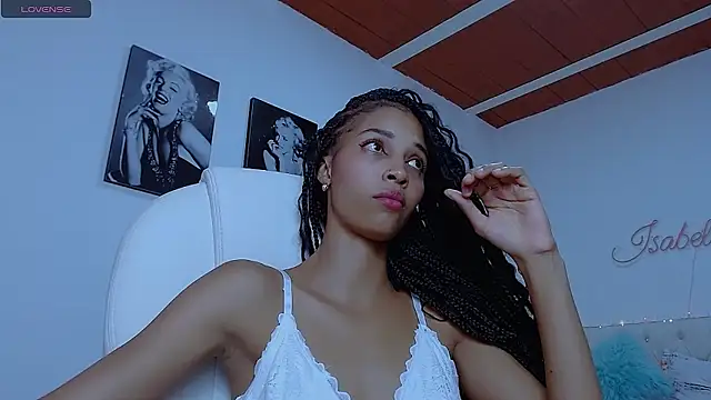 Snapshot of isa-bailey chatting on January 15, 1:12 am isa-bailey online show from January 15, 1:12 am