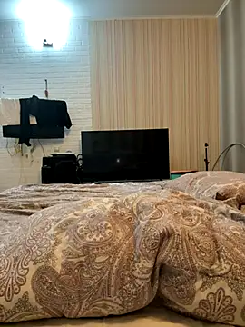 BBWOOW online show from September 12, 5:35 pm