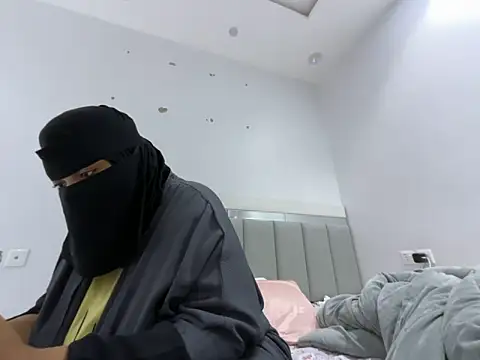Submissive Arab online show from January 2, 4:46 pm