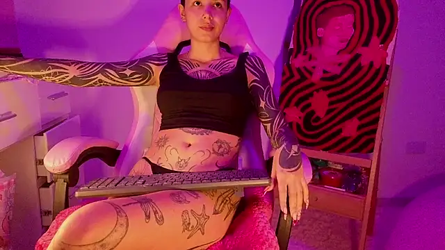 goddess vee  online show from March 18, 11:08 pm